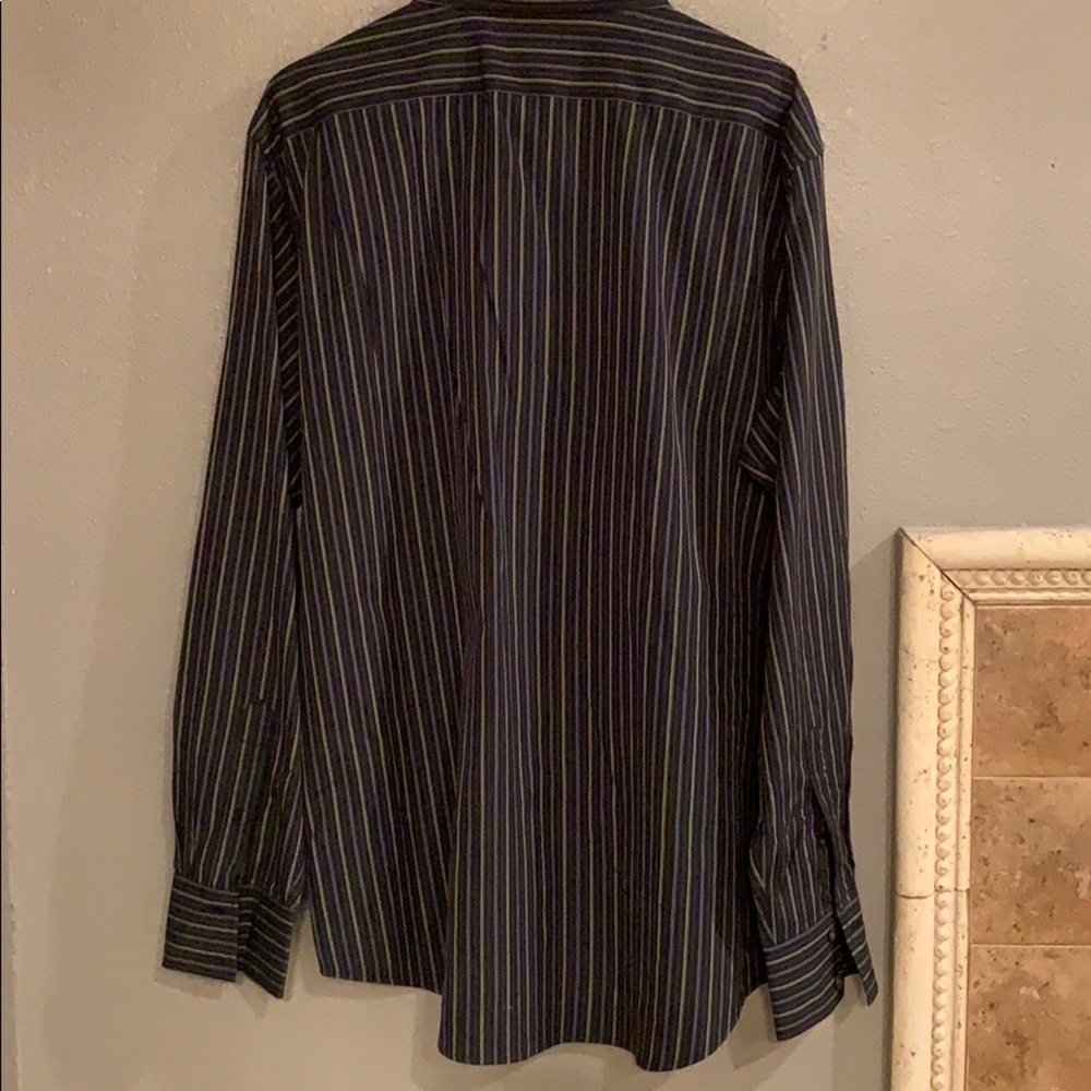 Banana Republic button down - Picture 3 of 6
